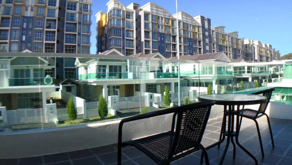 Homestay Cameron Highlands Golden Hill 5Br Semi D Golden Hills Night Market No Bbq Brinchang Exterior photo